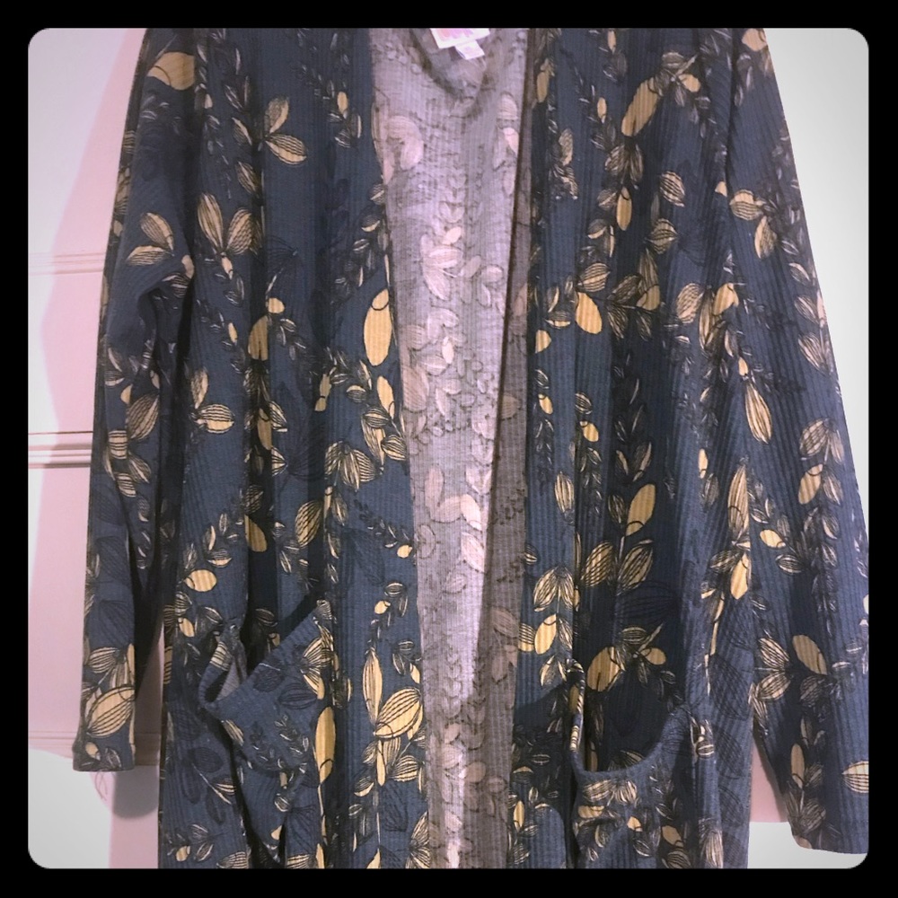 LuLaRoe Sarah duster cardigan. XL